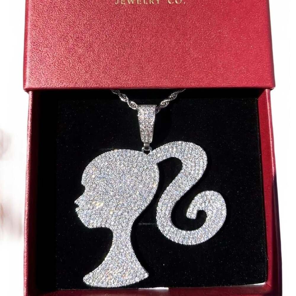 Silver Barbie Necklace With 18 Inch 787 E